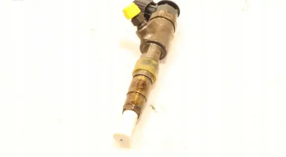 Peugeot 2008 I Fuel injector 0445110739