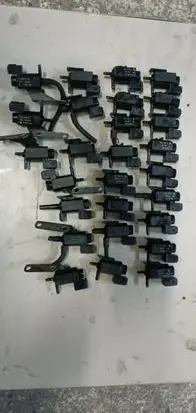 BMW 5 E60 E61 Turbo solenoid valve 7810831 70231800 11T263