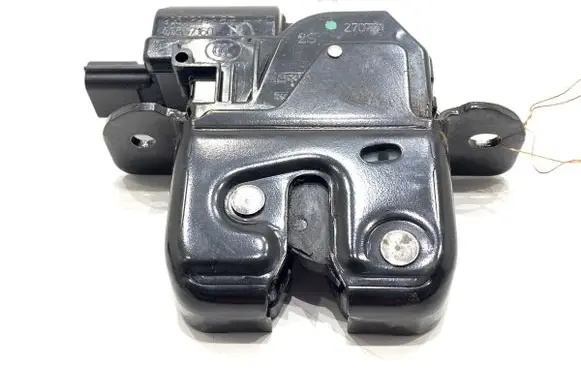 Renault Arkana Tailgate exterior lock 905039428R