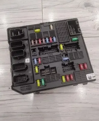 Renault Scenic III - Grand scenic III BSM Control unit 284B69009R