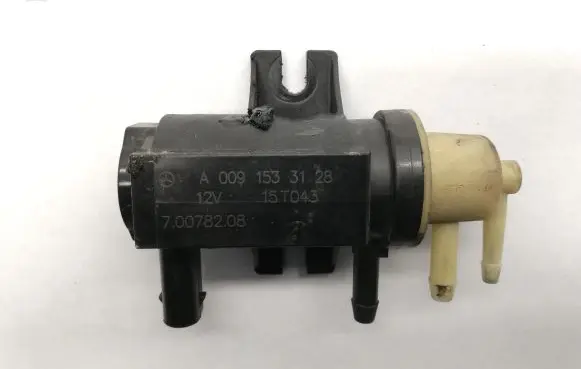 Mercedes-Benz E W212 Turbo solenoid valve A0091533128