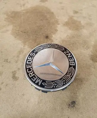 Mercedes-Benz C AMG W205 Original wheel cap A1714000125