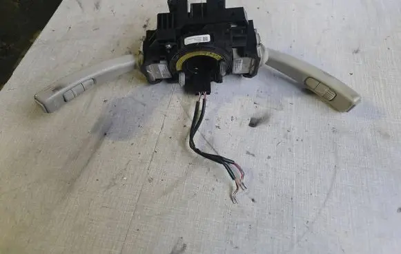 Volvo S80 Wiper control stalk J6R3A 30669862
