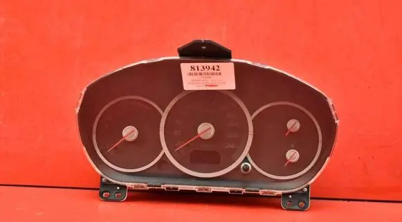 Honda Civic Speedometer (instrument cluster) HR0319111