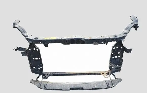 Nissan Qashqai Radiator support slam panel