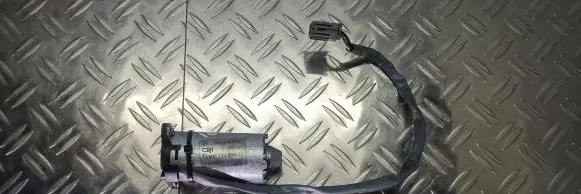 Mercedes-Benz CLK A208 C208 Seat adjustment motor 2088202542 1145501 12V500033