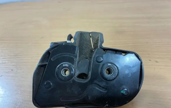 Volkswagen Transporter - Caravelle T5 Sliding door lock 7H0843604 2K0843604