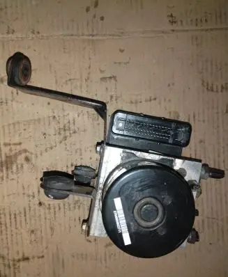 Ford C-MAX II ABS Pump BV612C405AF