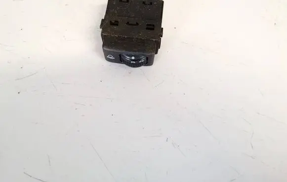 Nissan Murano Z50 Headlight level height control switch