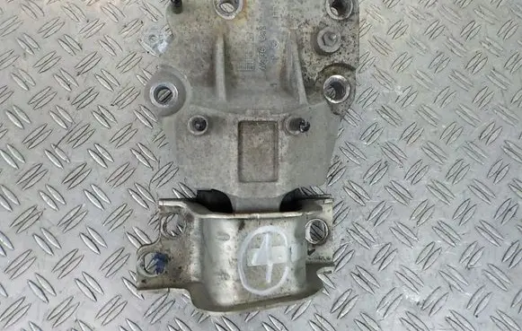 Peugeot Boxer Gearbox mounting bracket A236071