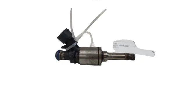 Nissan Juke I F15 Fuel injector 166001KC0A