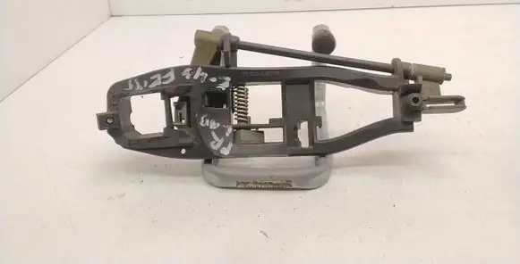 BMW 3 E46 Front door exterior handle/bracket 51218253454