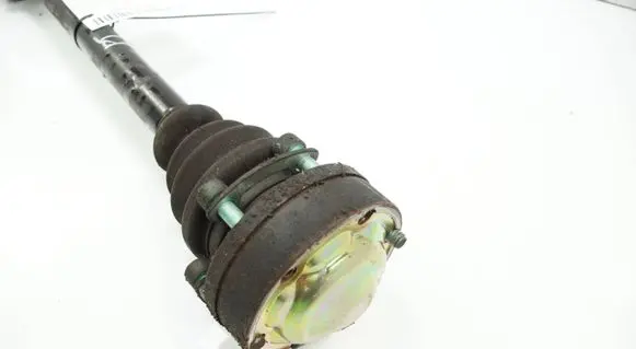 Rear driveshaft