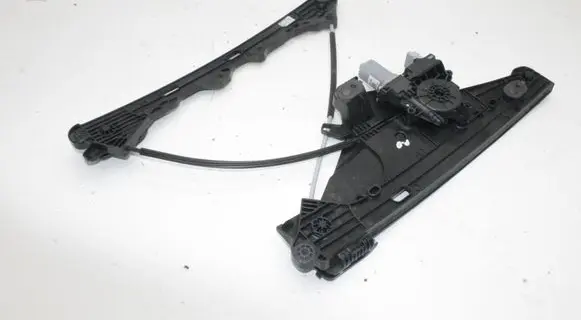 Peugeot 2008 II Front door window regulator with motor 9828130680
