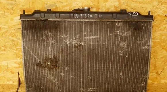 Nissan X-Trail T30 Radiator set 