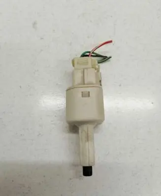 Toyota Avensis T250 Brake pedal sensor switch 2701