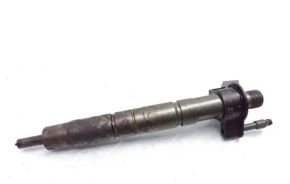BMW X1 E84 Fuel injector 7805428 0445116024