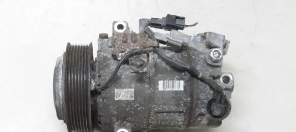 Nissan X-Trail T32 Air conditioning (A/C) compressor (pump) 926004CA3A