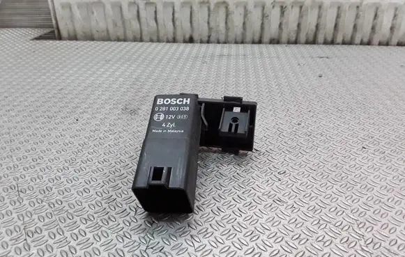 Glow plug pre-heat relay