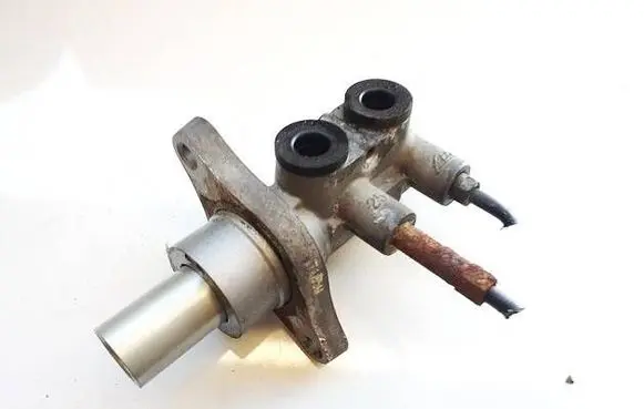 Opel Zafira B Master brake cylinder