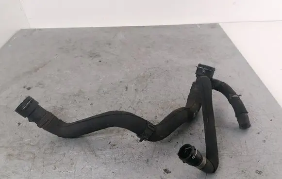 Audi A4 S4 B8 8K Engine coolant pipe/hose 8K0122293F
