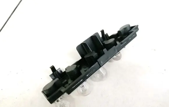 Skoda Octavia Mk1 (1U) Tail light bulb cover holder 1U6945257