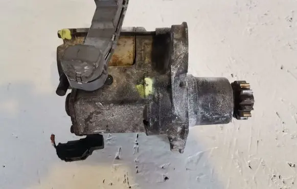Toyota RAV 4 (XA30) Starter motor 28100742270