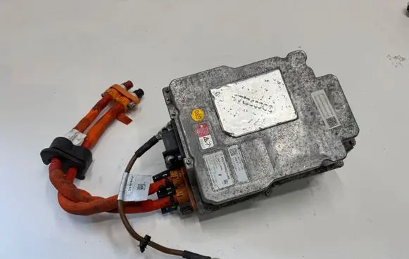 Porsche Taycan 9J1 Voltage converter inverter 9J1907124L