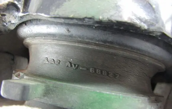 Mitsubishi Pajero Engine mount bracket A2AV68827