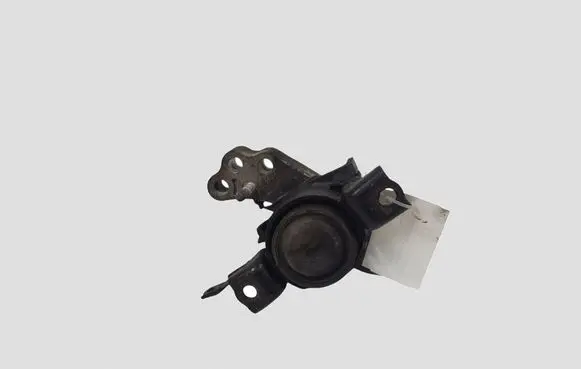 Toyota Auris 150 Engine mount bracket