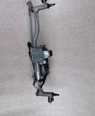Volkswagen Caddy Front wiper linkage and motor 2k1955023H