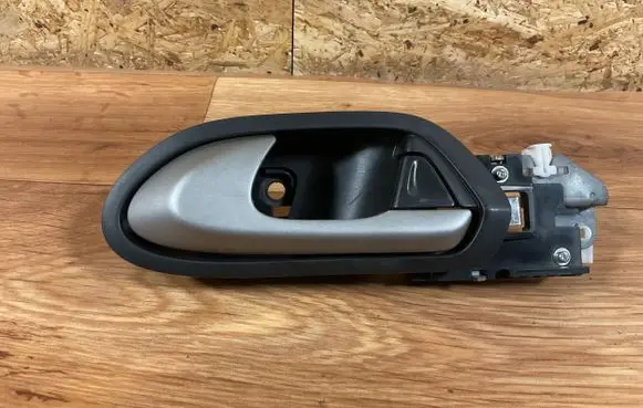 Honda Civic Front door interior handle 
