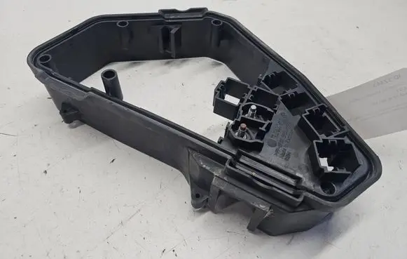 Audi Q7 4L Fuse box cover 7L0937615