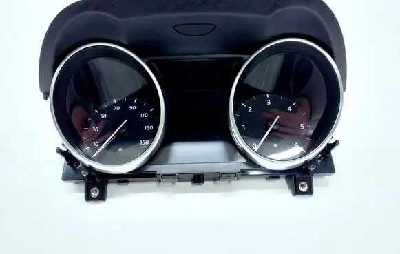 Land Rover Range Rover Evoque L538 Speedometer (instrument cluster) HJ3210849BD