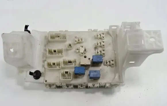 Suzuki Swift II Other control units/modules P6019554