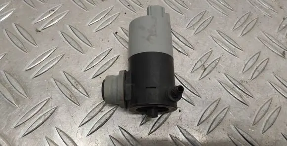 Toyota Auris 150 Windscreen/windshield washer pump 30892 100607A