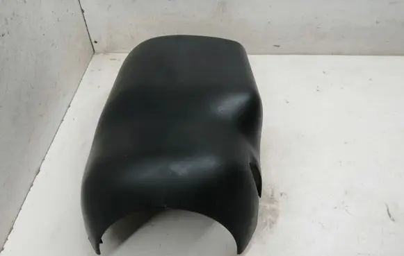 Steering wheel column trim