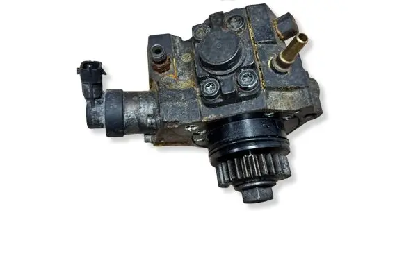 Renault Trafic III (X82) Fuel injection high pressure pump 0986437065 95521602 10007840426