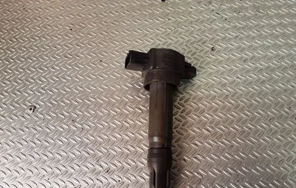 Mitsubishi Colt High voltage ignition coil MN195452
