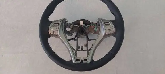 Nissan Qashqai Steering wheel 484304EM5B