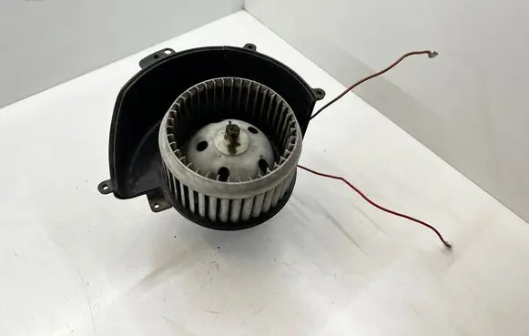 Opel Astra G Heater fan/blower 52485311 L073A30 09102001