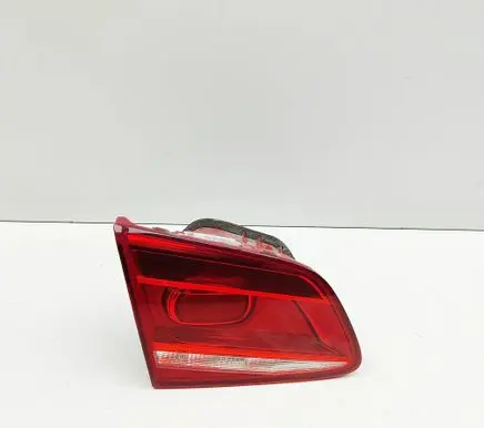 Volkswagen PASSAT B7 Tailgate rear/tail lights 3AE945093K