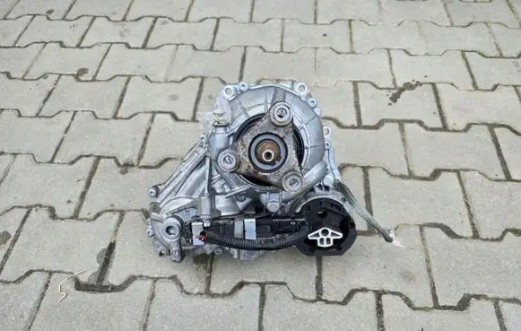 BMW X7 G07 Gearbox transfer box case ATC13