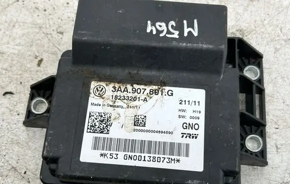 Volkswagen Tiguan Hand brake control module 3AA907801G 18233201A