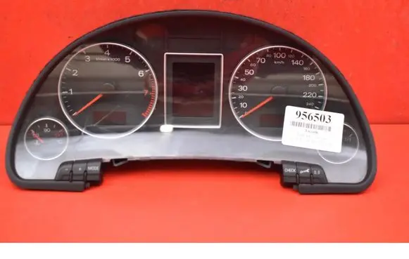 Audi A4 S4 B7 8E 8H Speedometer (instrument cluster) 8E0920901C