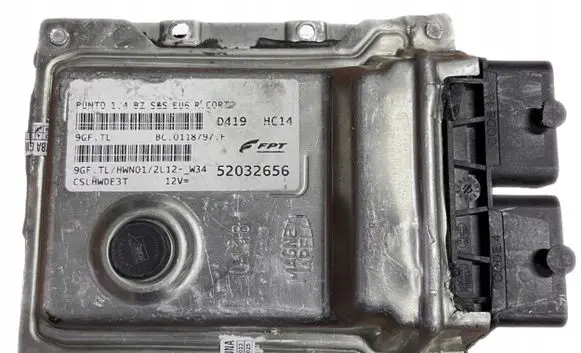 Fiat Punto Evo Engine control unit/module 52032656
