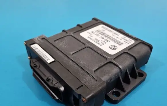 Porsche Cayenne (9PA) Central body control module 09D927750CM IMPRK1580726