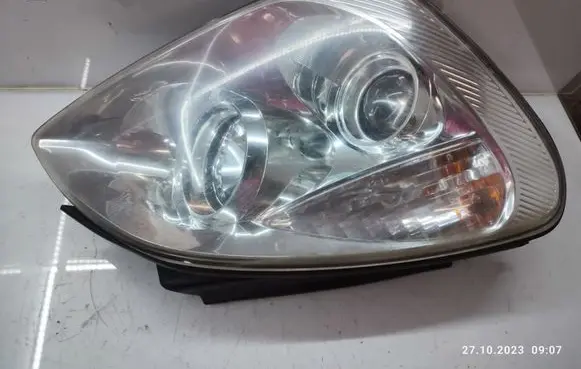 KIA Carens II Headlight/headlamp