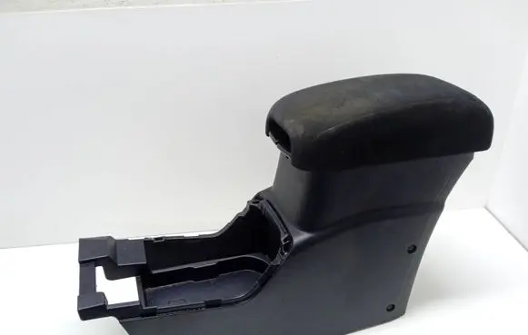 Mitsubishi Outlander Armrest 8011A083 3H45X