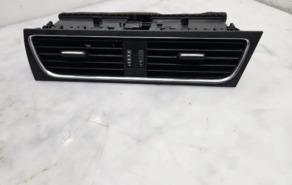 Audi A4 S4 B8 8K Dash center air vent grill 8T2820951B